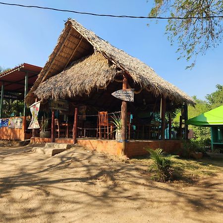 La Cascada Hostel & Restaurant Rivas Exterior photo